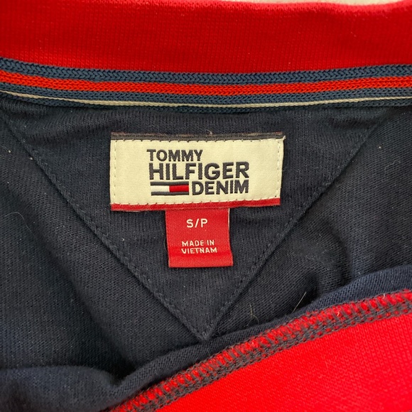 tommy hilfiger long sleeve sweater - Picture 3 of 3